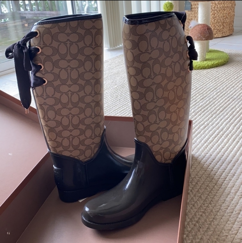 Coach rainboots